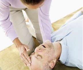 青少年癫痫患者该怎么做到治疗护理两不误